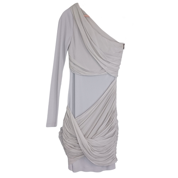 Alice + Olivia Crissy One Sleeve Goddess Light Grey Silk Blend Mini Wrap Dress - Picture 2 of 13
